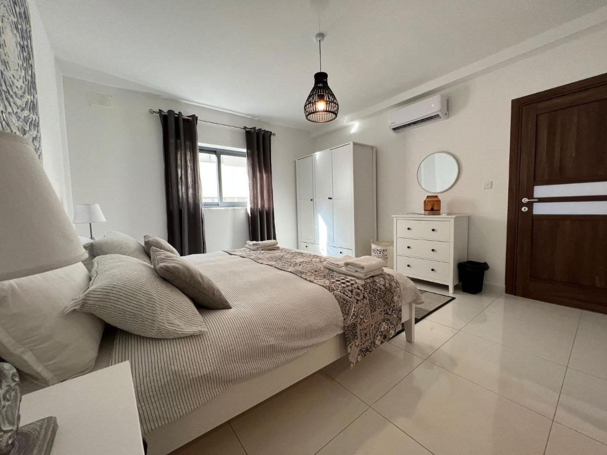 Brand New Apartment 2 Mins From Seafront St. Paul's Bay Exteriör bild