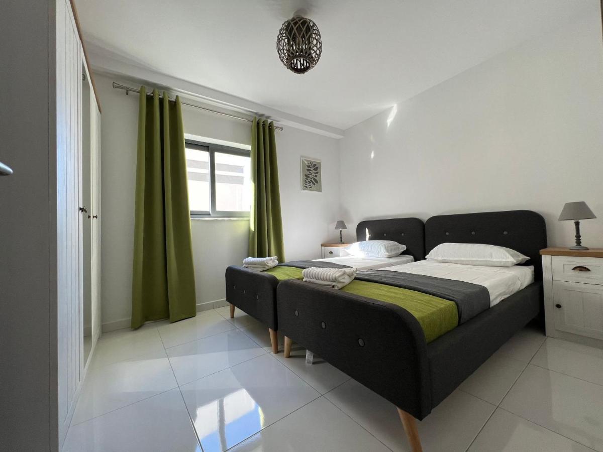 Brand New Apartment 2 Mins From Seafront St. Paul's Bay Exteriör bild