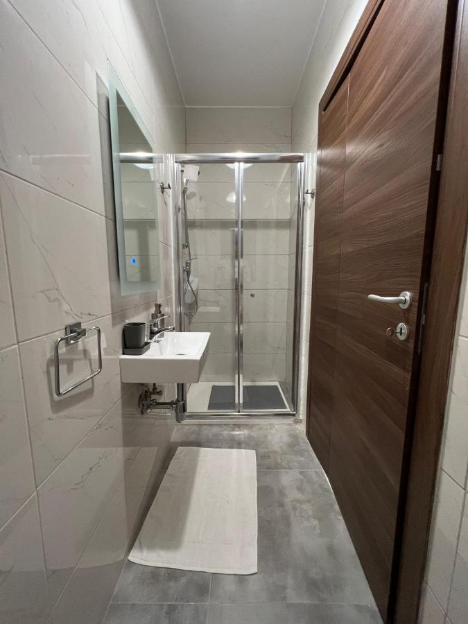 Brand New Apartment 2 Mins From Seafront St. Paul's Bay Exteriör bild